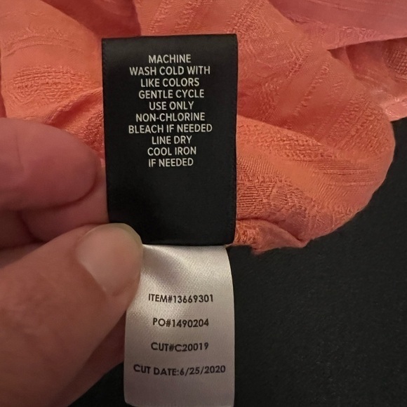 Torrid Coral Textured Woven Tie Front Bell Sleeve‎ V Neck Top 4X - Picture 6 of 7